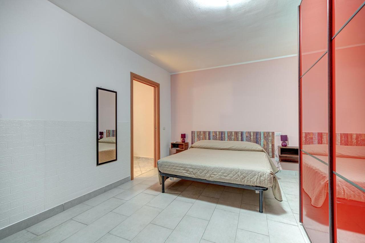 Appartamento Mileva House ชิวิตาเวกเกีย ภายนอก รูปภาพ